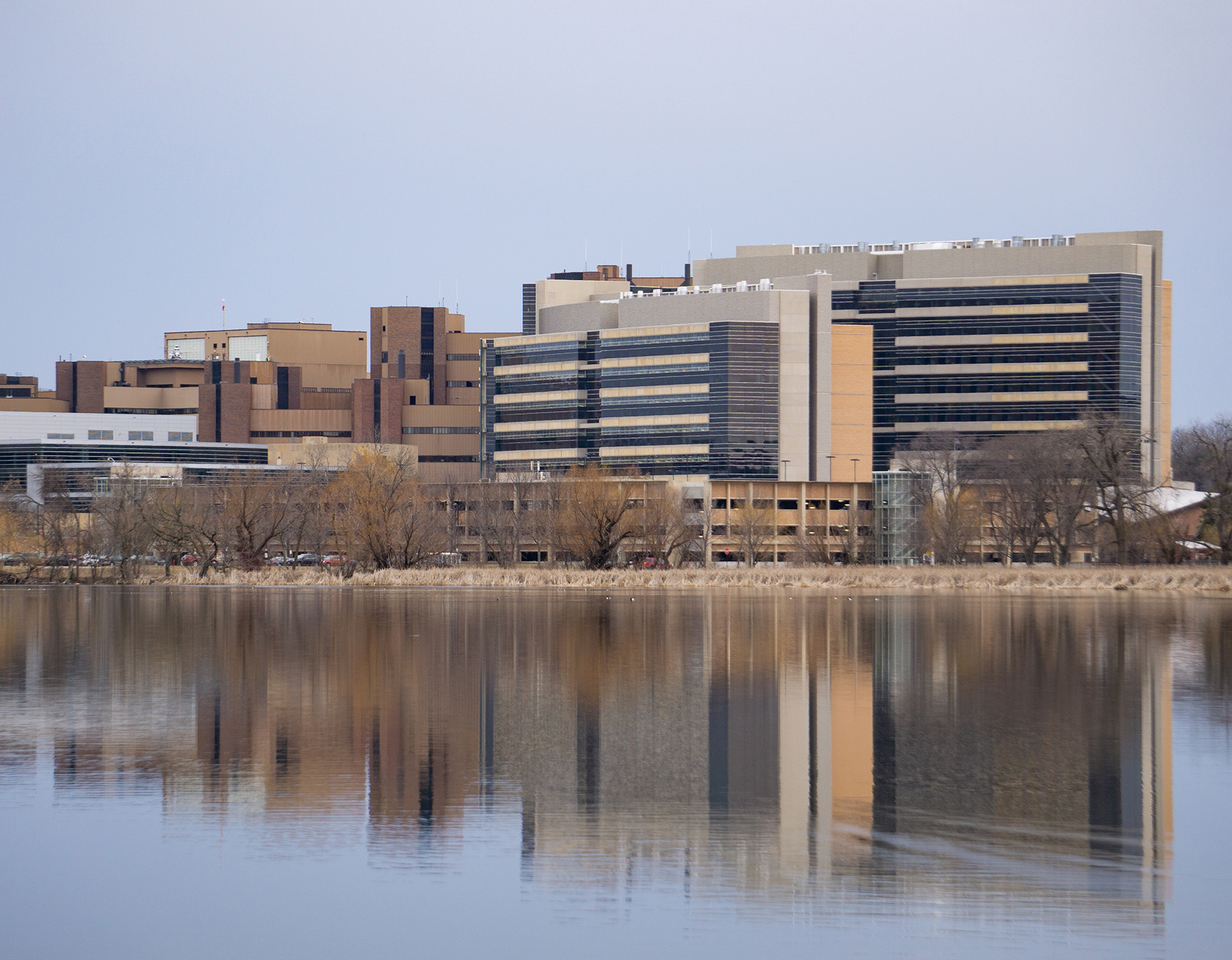 Wisconsin needs more health care workers as baby boomers age
