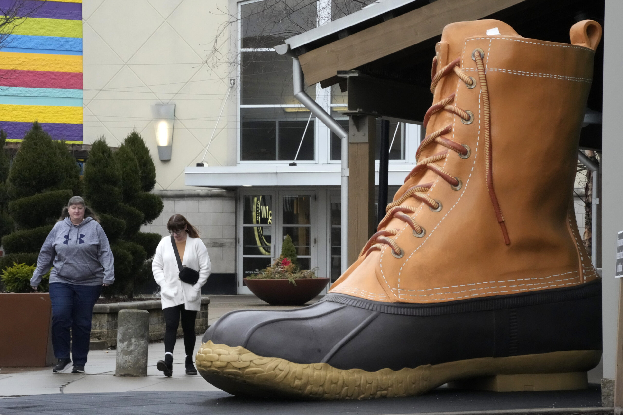 How the outdoor recreation industry markets towards our identities